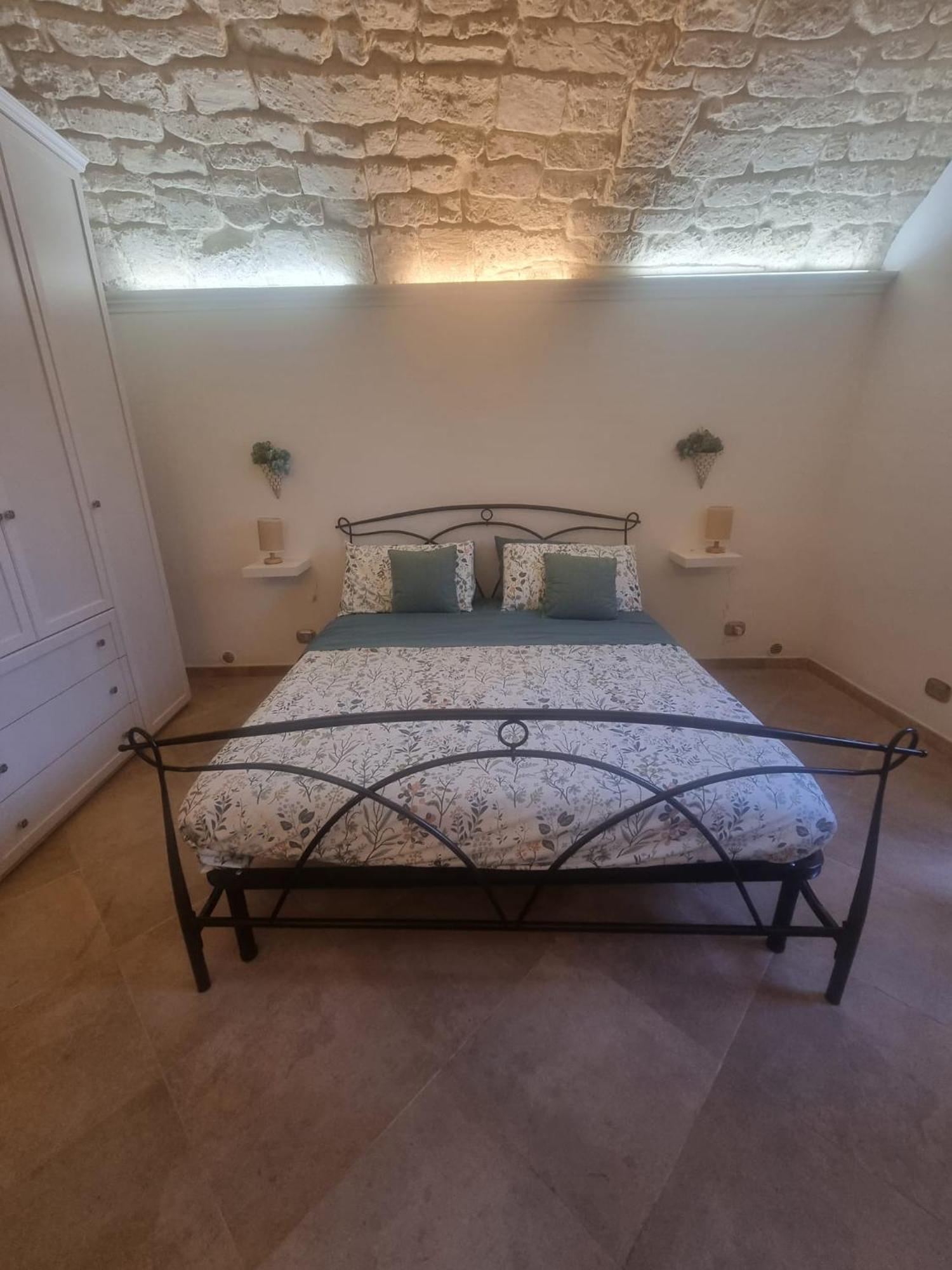 Hotel Domatio Melissa Sassari Esterno foto
